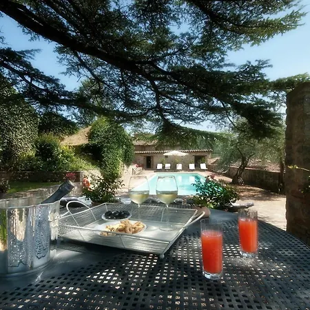 Medieval Retreat In Poggio Village